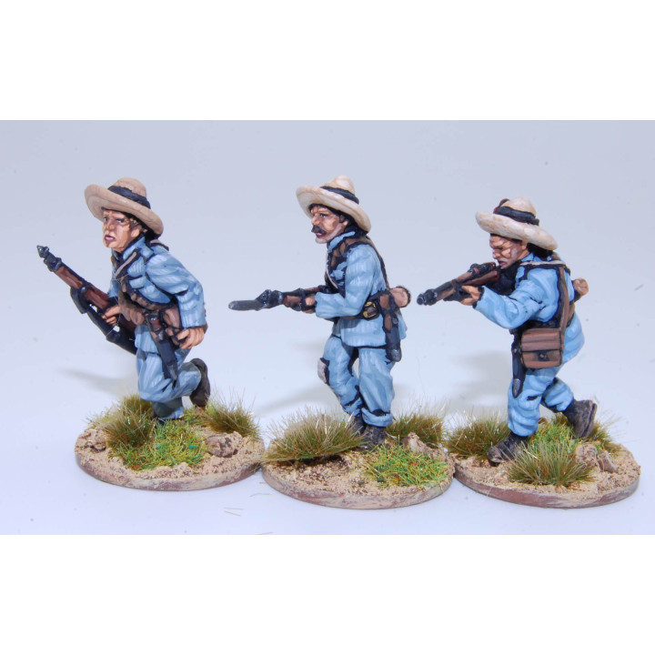 Infantería española escaramuzando, equipamiento de 1897