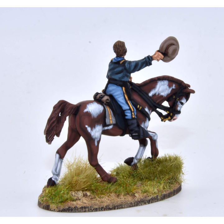 Coronel estadounidense a caballo
