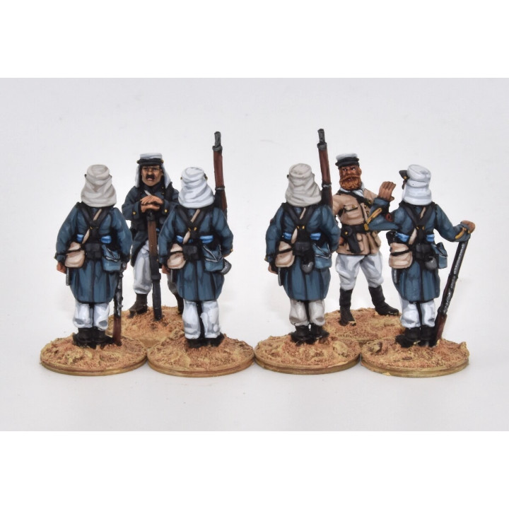 Legionarios en escaramuza, orden de marcha (mochilas)