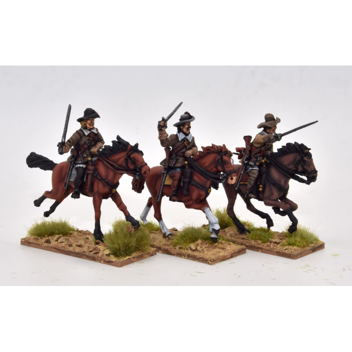 Caballería cargando con espada, búfala y sombrero