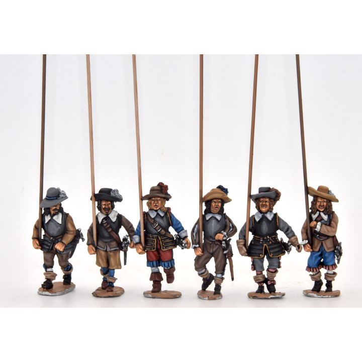 Armoured pikemen marching, soft hats  (pikes not included)